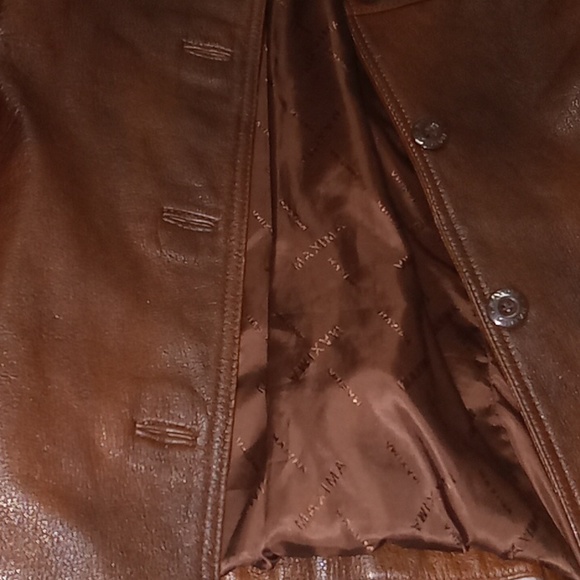 Jacket - Picture 4 of 4